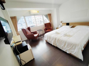 Breeze Hostel